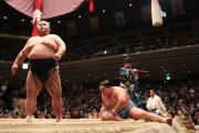 貴景勝が２０２２年１１月場所以来３度目のＶ　優勝をかけた一番で、琴勝峰に勝つ
