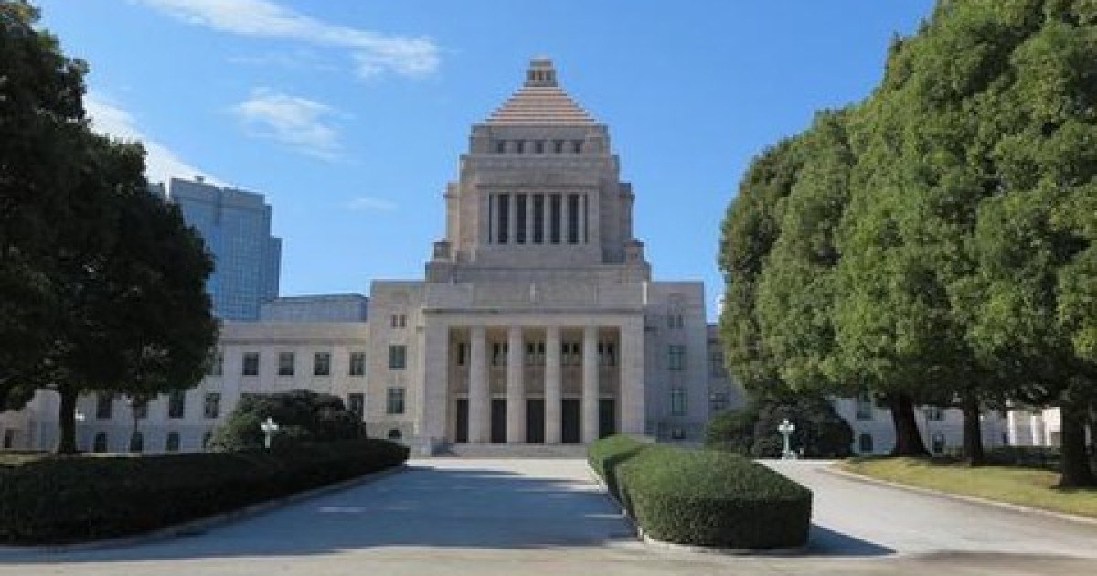 【朗報】高市総理「右傾化ではなく普通の国になるだけ」