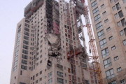 韓国人「ここ1年間のマンション崩壊事故写真をご覧ください」