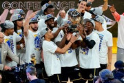 【NBA】一昨年最下位だったGSWがなぜ短期間でファイナルに戻ってこれたのか
