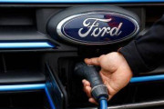 フォード、大型SUVのEV撤退…ホンダは新型車投入で明暗