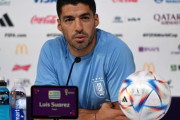 スアレス、12年前のハンド事件謝罪せず　カタールの地で因縁ガーナ戦