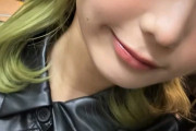 【速報】アンジュルム川名凜さん、緑髪ｗｗ