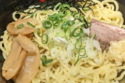 油そばとかいうバカの食い物