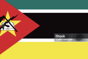 【ド失礼】参政党関係者「今治市の人、モザンビークの国旗を見て。これが平和な国の国旗でしょうか？」→コミュノ「あのさぁ…」