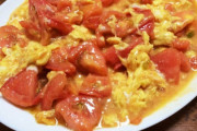 【画像】中華料理の卵とトマトの炒め物、美味すぎるｗｗｗｗｗｗｗｗｗｗｗ