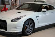 NISSAN R35とかいう過大評価されすぎな車wwwwwwwwwwwwwwww