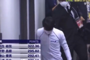 壁に寄りかかり歩み出したあの日から一年、羽生結弦選手が魅せる景色の移ろいを追いかけるファンの心境と感謝。