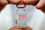 モデルナ、新型コロナとインフルエンザの混合ワクチン開発着手