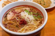 【三冠王】ラーメン＋半チャーハン＋餃子とかいう黄金セットｗｗｗ