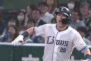 西武ネビン、2死満塁で同点2点タイムリー！