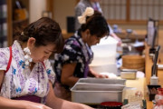 女性が板前を勤める『なでしこ寿司』が炎上！「和服の袖がまな板についていて不衛生」⇒店「粗探し」「誤指摘」