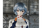 お値段198万円！『エヴァンゲリオン』プラグスーツ姿の綾波レイの等身大可動フィギュアが登場！！愛が試されるなｗｗｗｗ