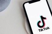 【ｗ】TikTok、本社を中国国外へ。中国カラー払拭