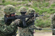 第2水陸機動連隊、射撃指導者集合訓練で拳銃・小銃による実弾射撃を実施！