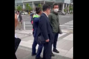 【動画】つばさの党、街頭でも大暴れ