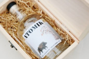 チェルノブイリの立ち入り禁止区域内で栽培された穀物を使ったウォッカ「アトミック」が誕生。近々販売予定