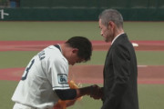 イチロー、松坂の引退セレモニーにサプライズ登場！ → 一瞬で去るｗｗｗｗ