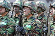 韓国人「米軍が撮影した韓国軍の食事がやばすぎる件」