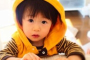 「何でパパとママの間に産まれてきてくれたの？」って小さい子どもに聞いたら不思議な回答するらしいので、3歳になる息子に聞いてみた。→結果…