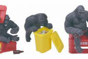酔ったゴリラは始末に負えない！「酔いどれコング」がガチャフィギュアになって登場！