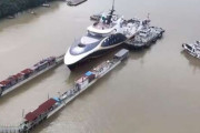 中国、初の「ドローン母艦」就役[1/15]