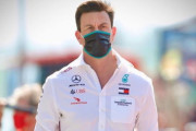 F1アブダビGP予選：トト・ウォルフ「MGU-Kに原因不明の問題があり全メルセデスPUの性能を下げた」