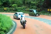 【動画】これがあるからバイクの後ろは走りたくない。箱根新道で撮影された恐怖映像。