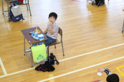 【千葉県】お弁当は2.5メートル離れて食べる　館山市の小学校、体育館で　※画像