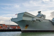 英空母｢プリンス･オブ･ウェールズ｣で原因不明の水漏れで艦内が水浸しに