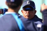 辻監督「なんだ、そのドヤ顔は！」 西武川野に熱烈指導