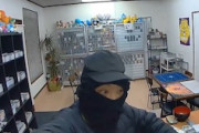 【動画】茨城県のトレカショップに入った空き巣の映像が公開される。