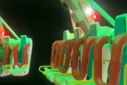 【動画】遊園地の死亡事故。絶叫マシンから乗客が投げ出されてしまう。