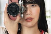 【画像】Nikonさん、遂におじさんユーザを切り捨て女子向けお洒落カメラで勝負。「Nikon Zfc」発表