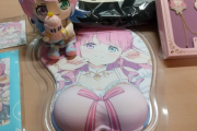 【艦これ】マウスパッドってもうキャラグッズとしてはオワコンなのかな