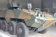 陸自オリジナル迷彩の新型装輪装甲車AMVの初号車を納入…日本製鋼所！