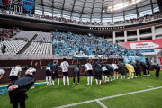 横浜FCの1年でのJ2降格が確定　7月の監督交代も実らず4度目の降格に