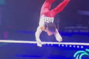 【動画】体操選手さん「アカン、離れ技で鉄棒掴み損ねた、せや！」