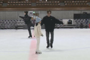 宇野昌磨が小中学生に“神指導”！ショー直前にスケート教室で優しすぎるコーチっぷりｗｗｗ「メダリストが直々に！」氷上スレもほっこり！