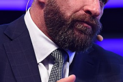 【WWE】トリプルH、引退