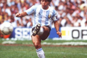 「真の天才の11秒」　英雄マラドーナ、伝説の“5人抜き弾”をFIFAが再脚光「史上最高？」