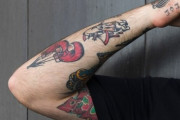 【タトゥー】元キンプリ岩橋、YOASOBI、優里まで…アーティストのタトゥーに「がっかりする」女性は6割超