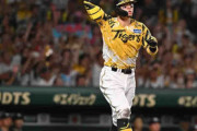 阪神・佐藤輝　２４号Ｖ２ラン！８４試合目でキャリアハイ並んだ　「全然狙っていない」も今季初聖地右翼席弾に確信バット投げ