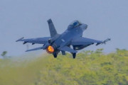中国軍機13機が台湾の防空識別圏に侵入…空軍機が緊急発進して警告！