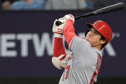 大谷翔平がMLB最強打者ランキングで圧倒的な1位になって全米騒然！←「吉田は？」（海外の反応）