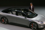 なんとソニーが自動車「Vision-Sセダン」を発表