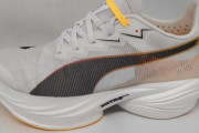 Pumaの新作「Fast-R Nitro Elite 3」90グラムも軽量化されたらしい