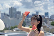 【画像】沢口愛華さん、インスタのストーリーで水着姿になる