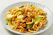 ありとあらゆる高級料理を食べたが「焼うどん」が一番うまいと思う