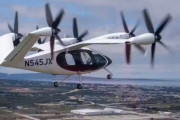 トヨタが出資する「空飛ぶクルマ」開発の米新興、カリフォルニアで生産能力拡大